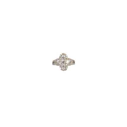 Clover Ring