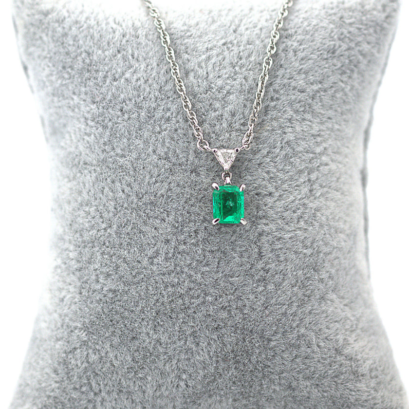 Emerald and diamond necklace