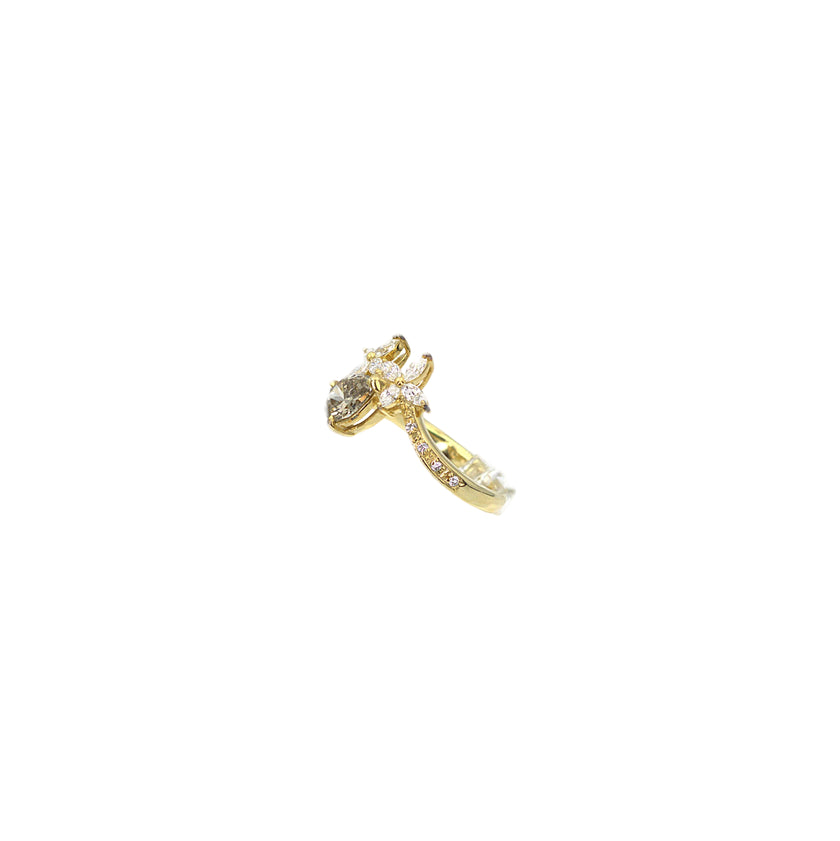 Brown Pear Shape Diamond Ring