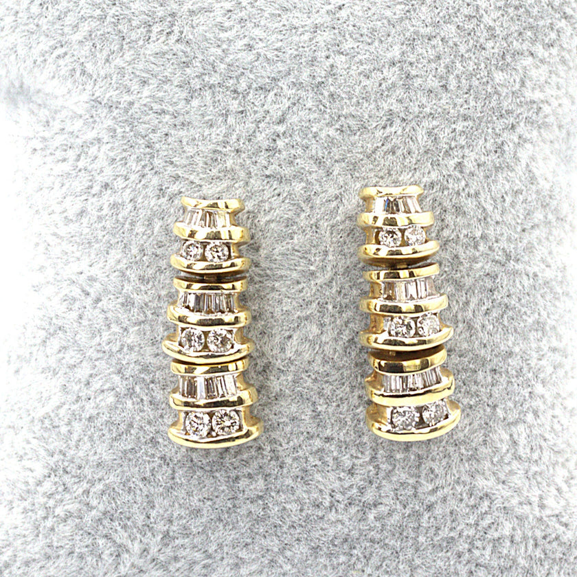 Baguette and round diamond earring