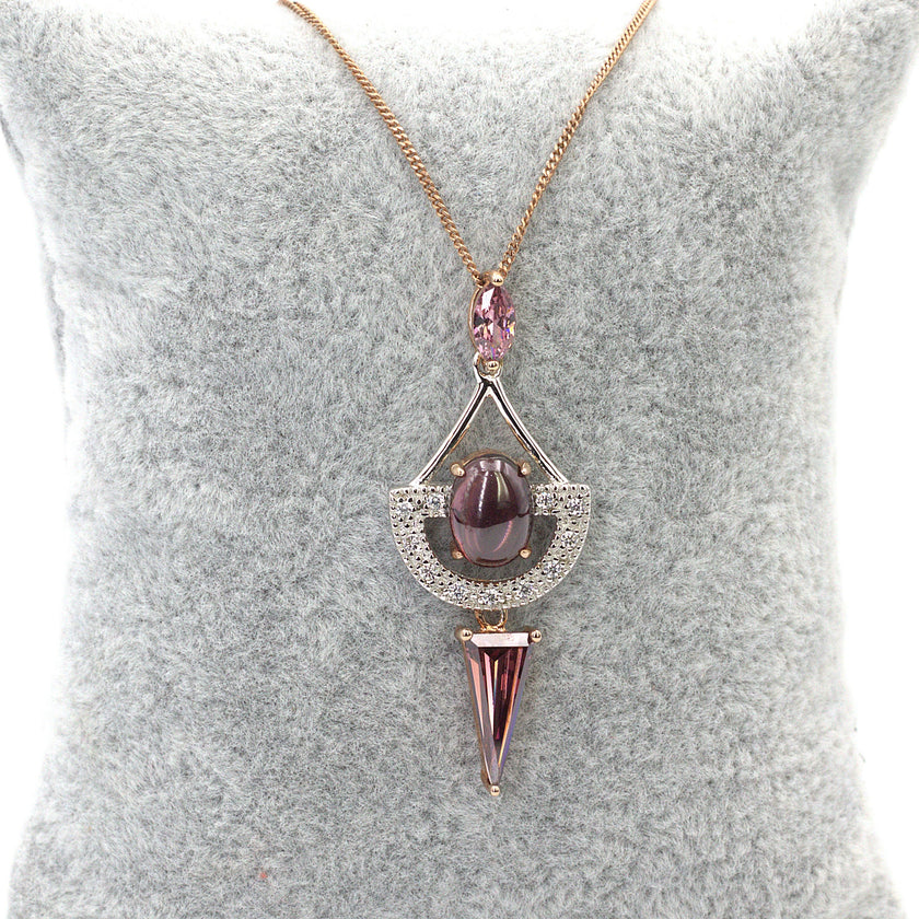 Burgundy Pendant necklace