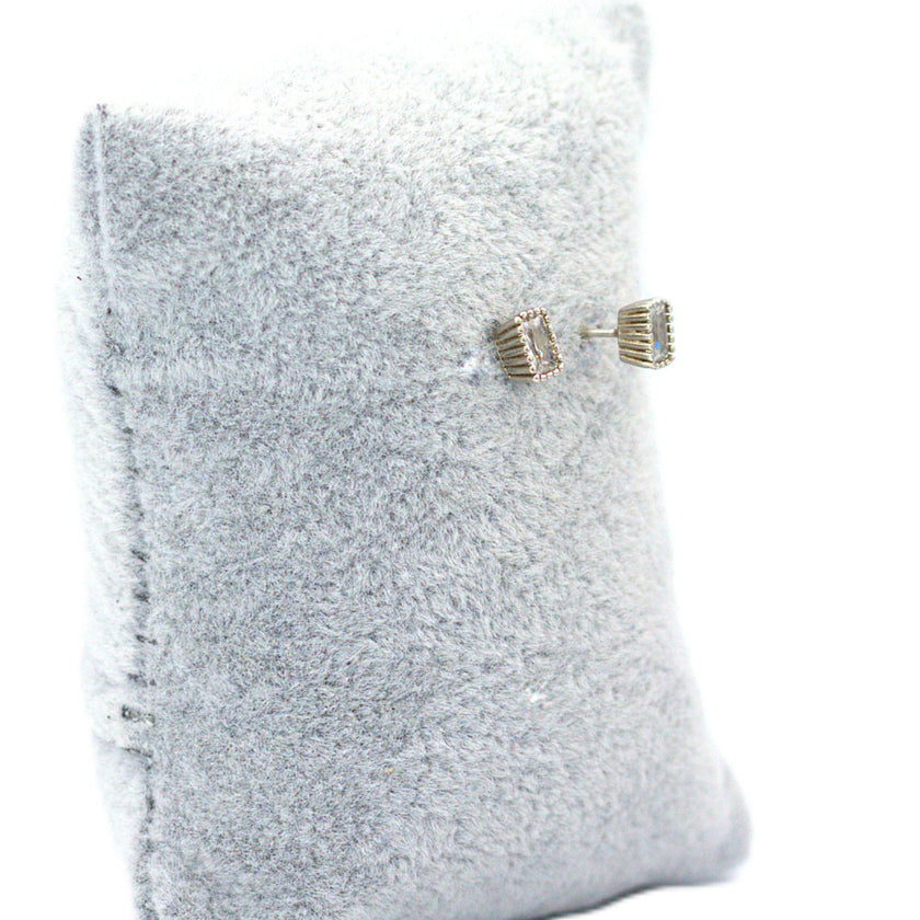 Radiant scallop earring