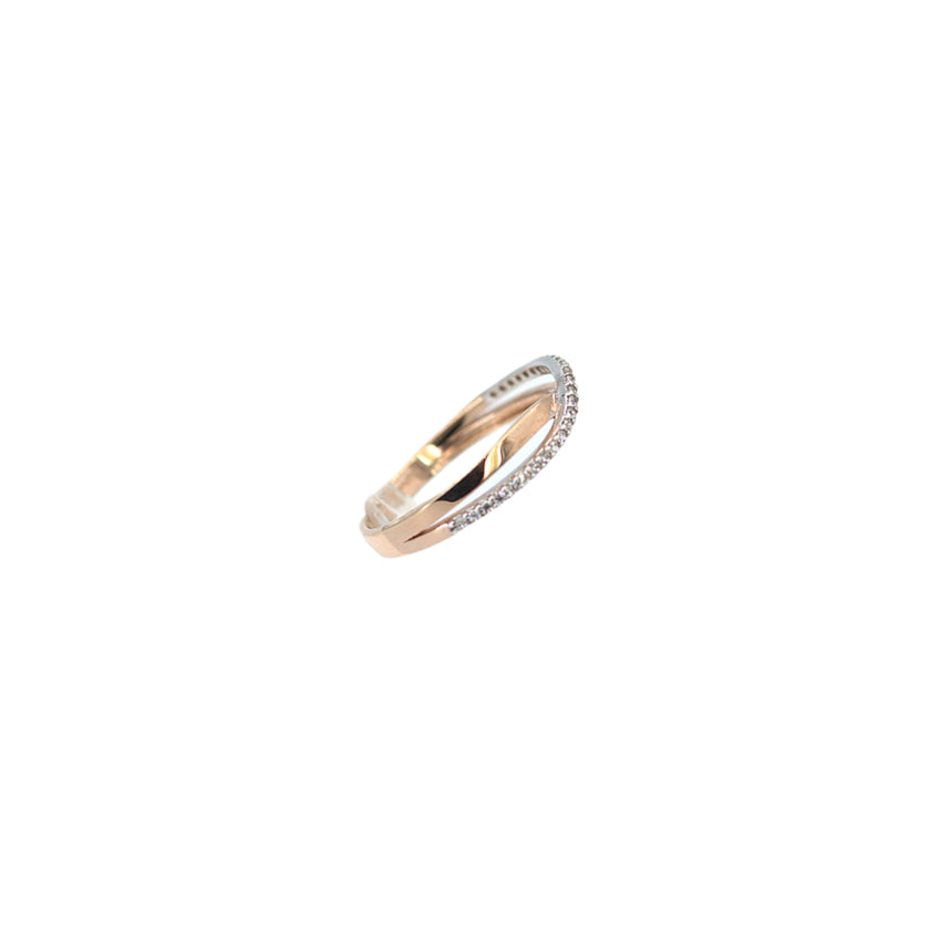 Criss-Cross Wedding Band