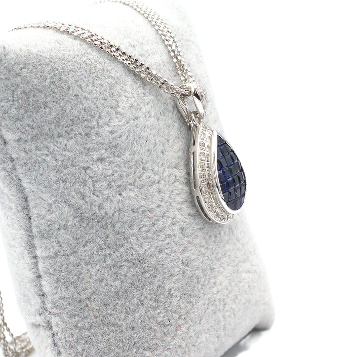 Blue sapphire & Diamond Necklace
