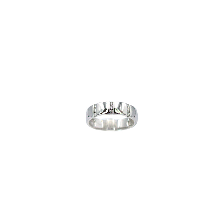 White gold wedding band
